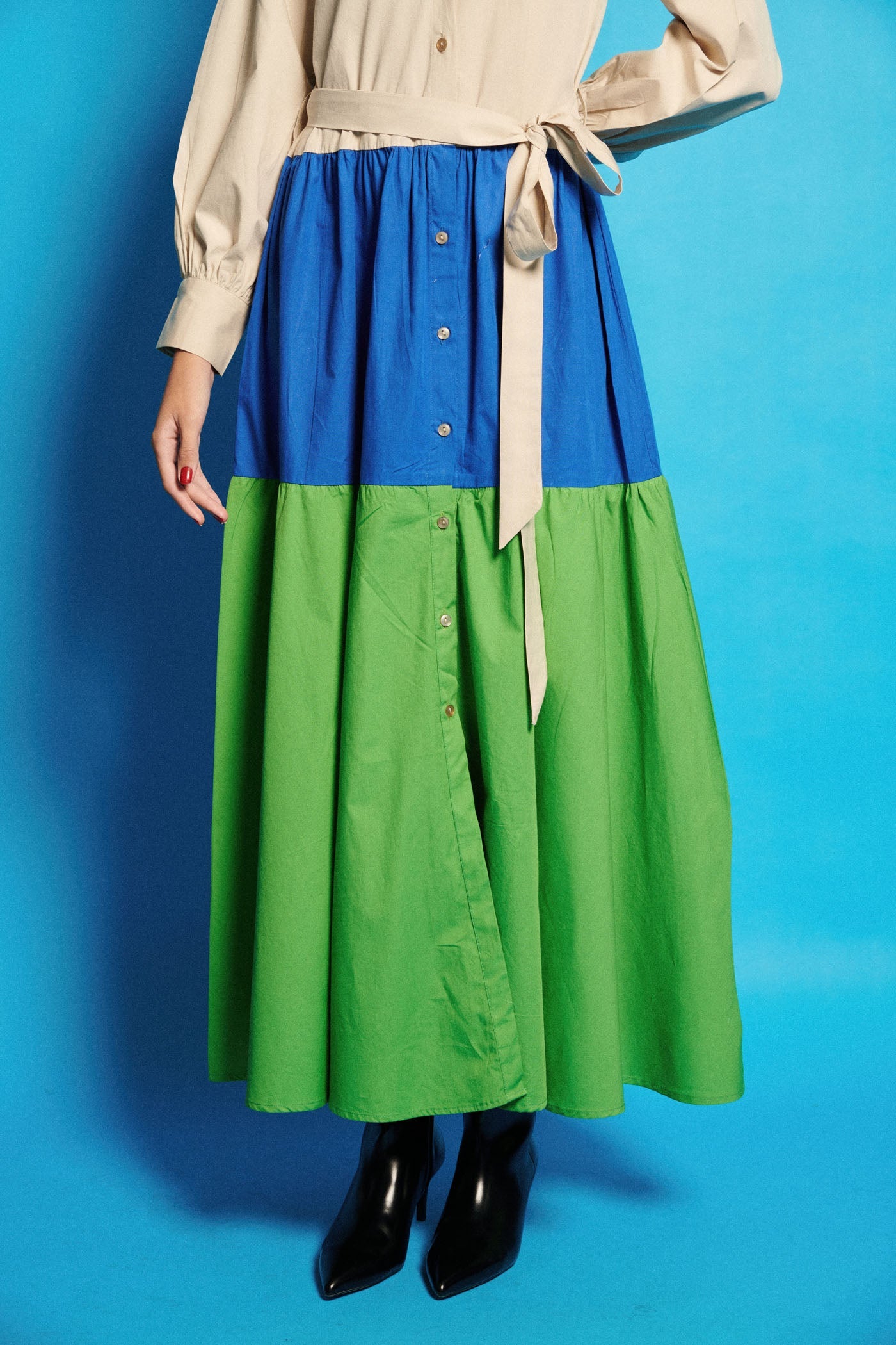 Shweta Tiwari n Two Tier Poplin Colour Contrast Long Dress