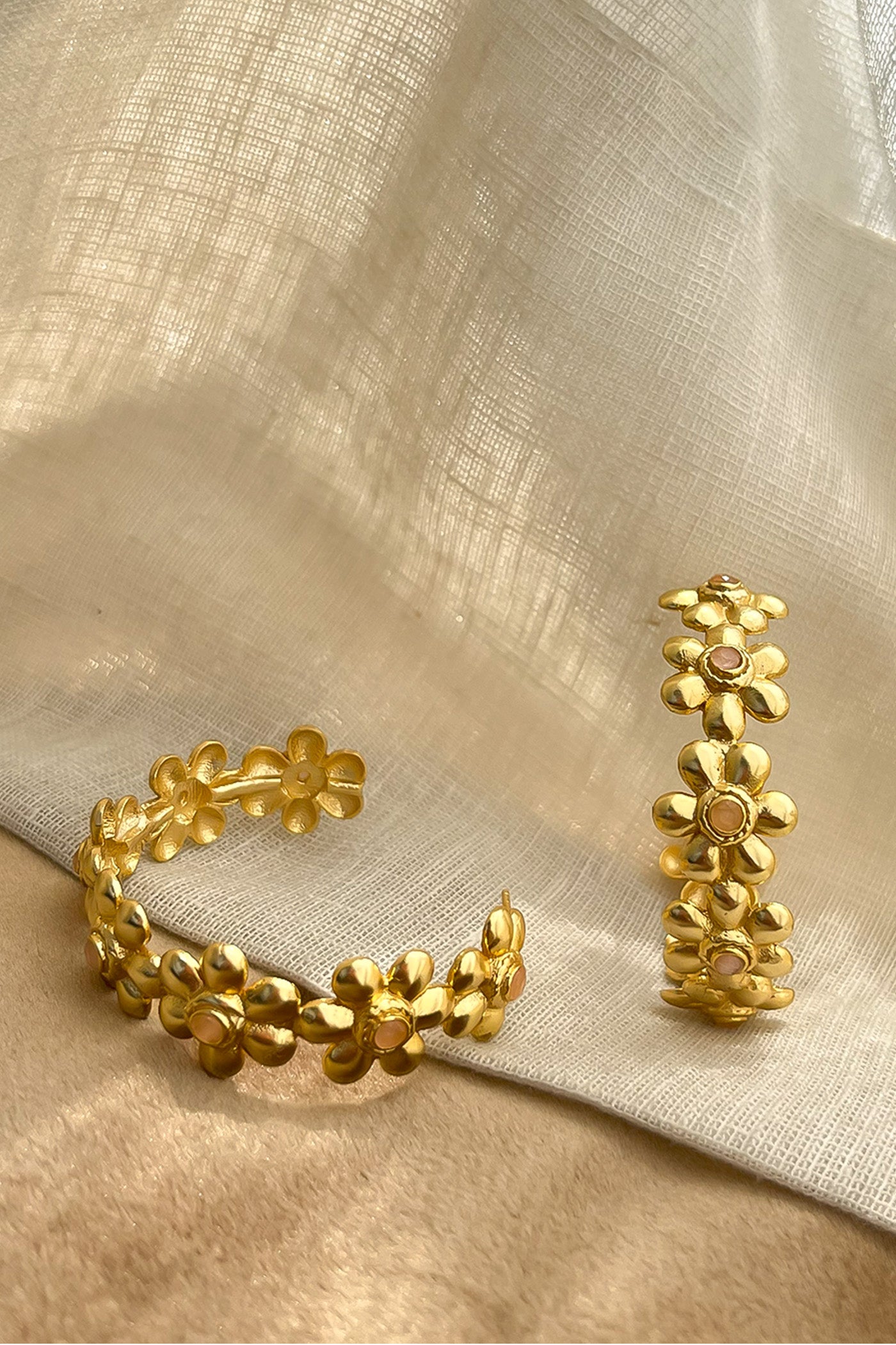The Golden Flower Motif Hoop Earring