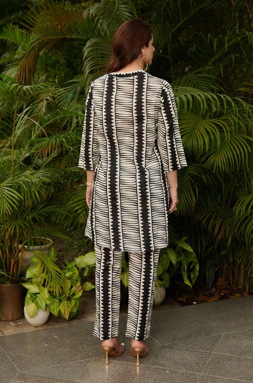 Zebra line Kurta and pant set