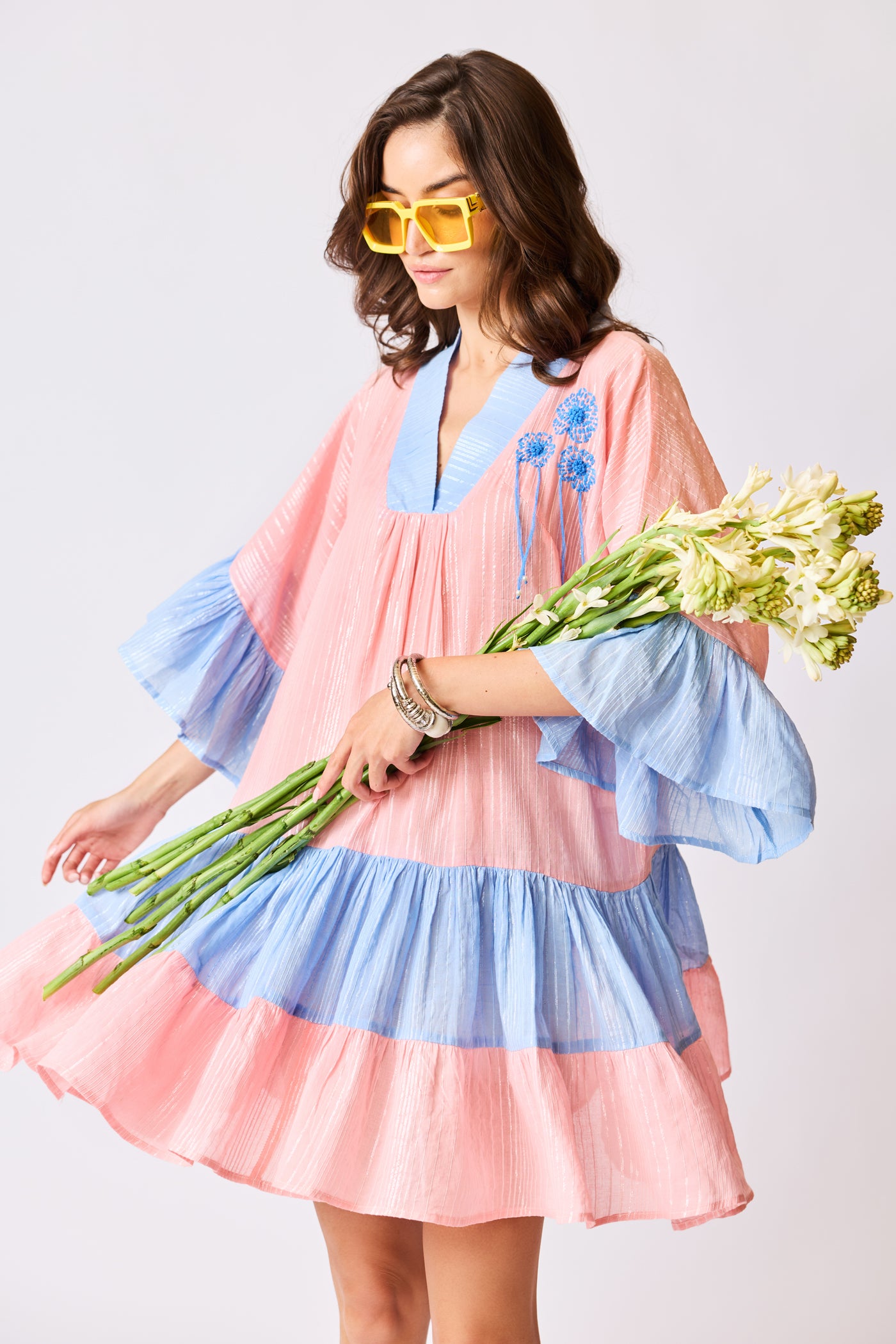 Rosé Ruffle Mini