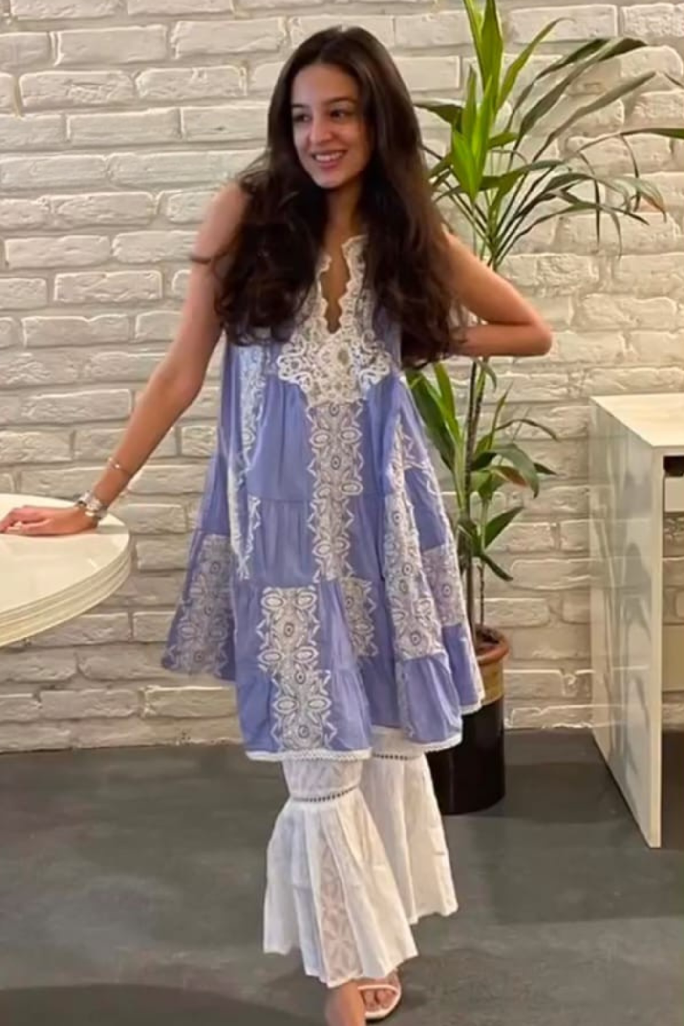 Tarini Manchanda In sleeveless kurta pants