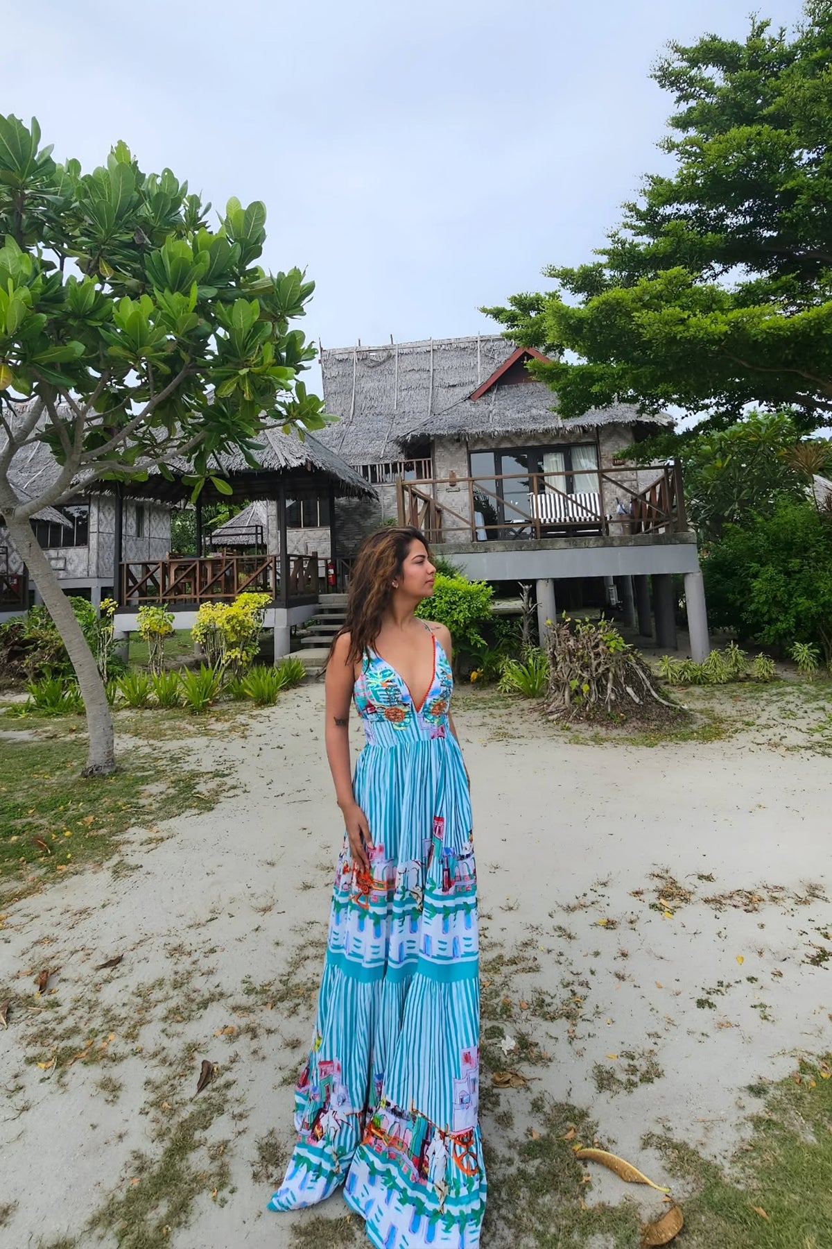 AVIKA GHOR In TUSCAN ESCAPE MAXI