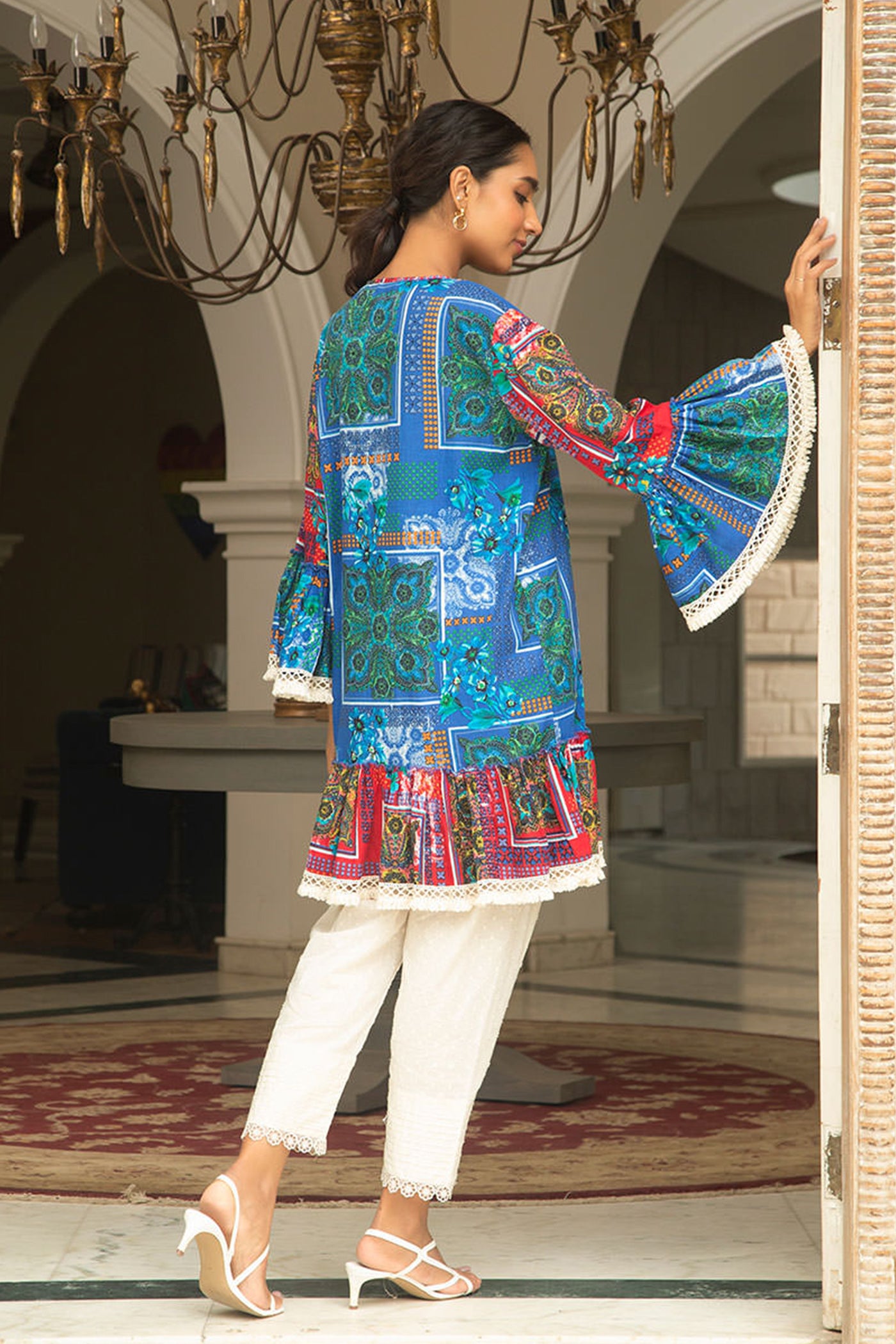 bell sleeves kurta set